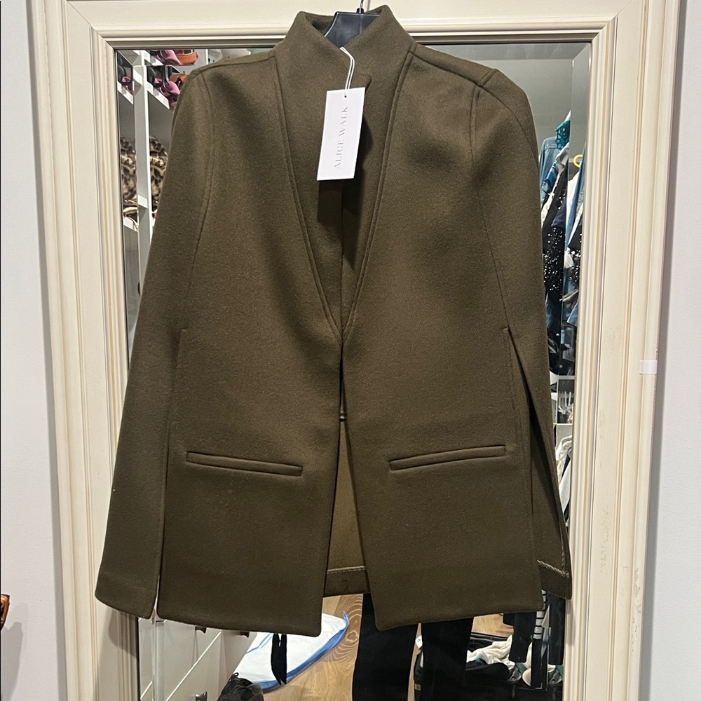Alice Walk The Cape size XS color Olive
